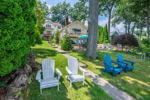 121 Maxim Dr, Hopatcong, NJ 07843 - Photo 2