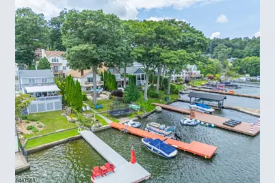 121 Maxim Dr, Hopatcong, NJ 07843 - Photo 50