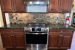 72 Patriots Way, Franklin Township, NJ 08873 - Photo 6