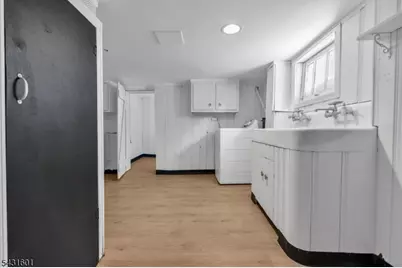 288 Harrison St, Nutley, NJ 07110 - Photo 30