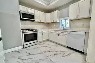 36 Augusta St, Irvington, NJ 07111 - Photo 6