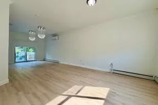 36 Augusta St, Irvington, NJ 07111 - Photo 4