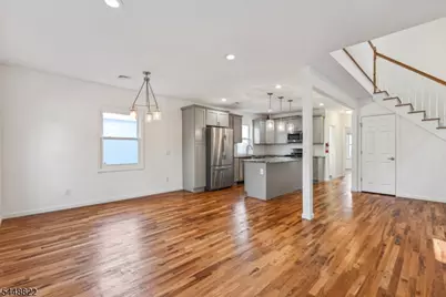 43 Howe Ave #2, Montclair, NJ 07042 - Photo 6