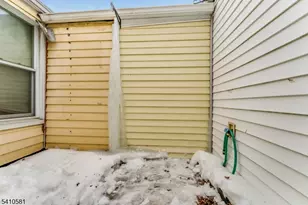 12 Brainard St, Phillipsburg, NJ 08865 - Photo 16