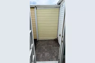12 Brainard St, Phillipsburg, NJ 08865 - Photo 16