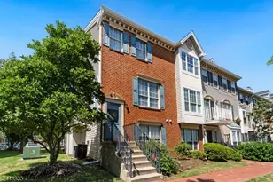 25 Holly St, Jersey City, NJ 07305 - Photo 1