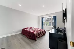 25 Holly St, Jersey City, NJ 07305 - Photo 18