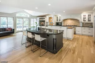 24 Coventry Rd, Mendham, NJ 07945 - Photo 2