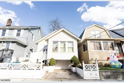 78 Beech St, Belleville, NJ 07109 - Photo 1