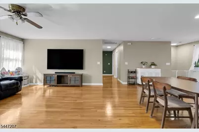 25 Gillette Rd, Long Hill Township, NJ 07933 - Photo 10