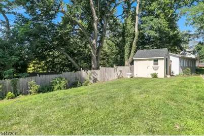 25 Gillette Rd, Long Hill Township, NJ 07933 - Photo 36