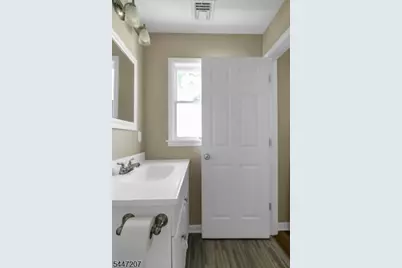 25 Gillette Rd, Long Hill Township, NJ 07933 - Photo 18