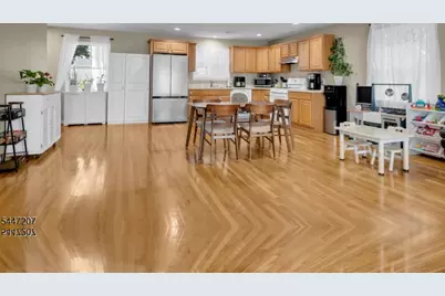 25 Gillette Rd, Long Hill Township, NJ 07933 - Photo 8