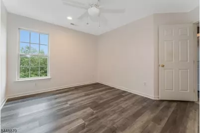 209 Kuhl Rd, Raritan Township, NJ 08822 - Photo 32