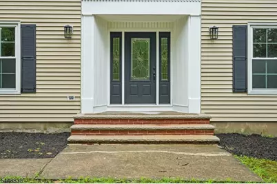 12 Apache Rd, Wayne, NJ 07470 - Photo 4