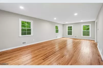 12 Apache Rd, Wayne, NJ 07470 - Photo 10