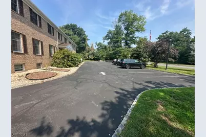 667 Shunpike Rd, Chatham Township, NJ 07935 - Photo 2