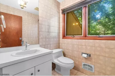 6 Sugar Ln, Holmdel Twp., NJ 07733 - Photo 24