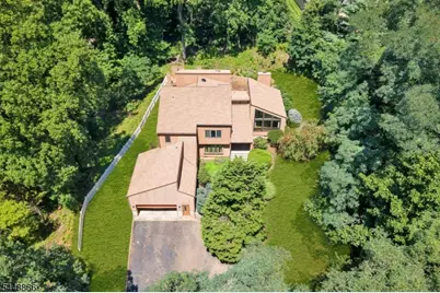 6 Sugar Ln, Holmdel Twp., NJ 07733 - Photo 4