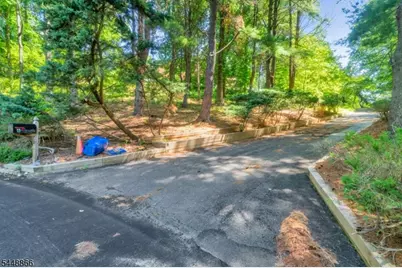 6 Sugar Ln, Holmdel Twp., NJ 07733 - Photo 46