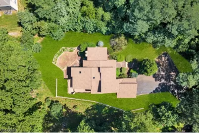 6 Sugar Ln, Holmdel Twp., NJ 07733 - Photo 48