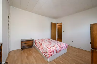 94 Van Buren St, Newark, NJ 07105 - Photo 28