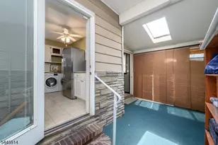 94 Van Buren St, Newark, NJ 07105 - Photo 10