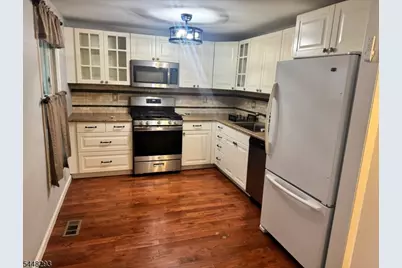 29 Cambridge, Oxford Township, NJ 07863 - Photo 2