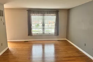 29 Cambridge, Oxford Township, NJ 07863 - Photo 4