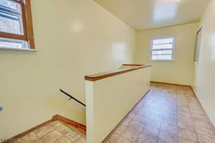 52 Johnson Ave, Cranford Township, NJ 07016 - Photo 4