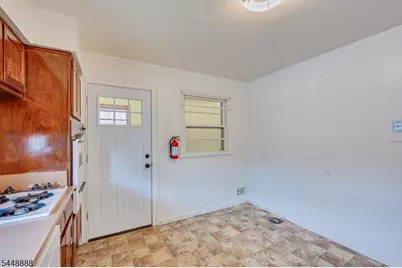 52 Johnson Ave #2, Cranford Township, NJ 07016 - Photo 10