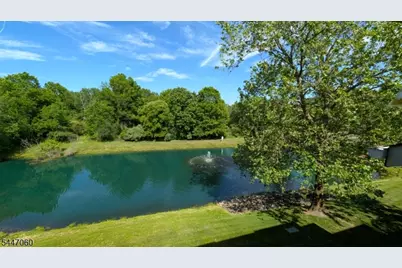 318 English Place #318, Bernards Township, NJ 07920 - Photo 2