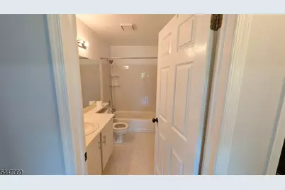 318 English Place #318, Bernards Township, NJ 07920 - Photo 10