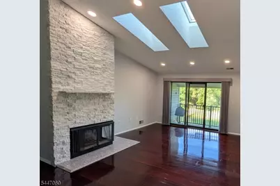 318 English Place #318, Bernards Township, NJ 07920 - Photo 4
