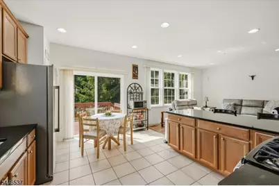 10 Indian Field Dr, Hardyston Township, NJ 07419 - Photo 8