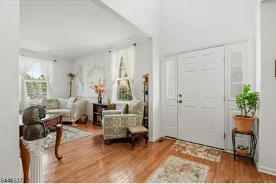 10 Indian Field Dr, Hardyston Township, NJ 07419 - Photo 2