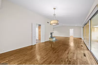 29 Wayside Pl, Montclair, NJ 07042 - Photo 10