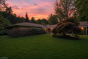 29 Wayside Pl, Montclair, NJ 07042 - Photo 44