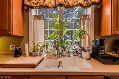 18 Hartlander St, East Brunswick Township, NJ 08816 - Photo 20