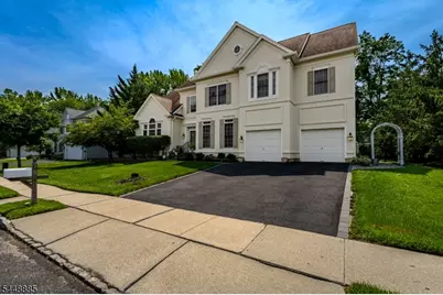 18 Hartlander St, East Brunswick Township, NJ 08816 - Photo 2