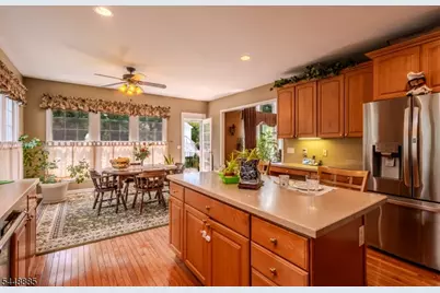 18 Hartlander St, East Brunswick Township, NJ 08816 - Photo 18