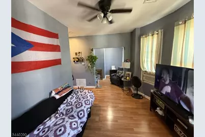 20 Montrose Ter, Irvington, NJ 07111 - Photo 2
