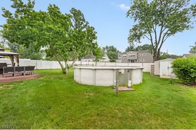 20 Normandy Rd, Mount Olive, NJ 07836 - Photo 26