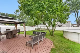 20 Normandy Rd, Mount Olive, NJ 07836 - Photo 26