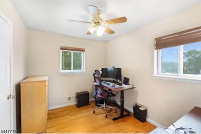 20 Normandy Rd, Mount Olive, NJ 07836 - Photo 16