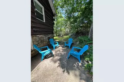20 Wildwood St, West Milford Twp., NJ 07480 - Photo 14