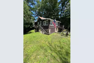 20 Wildwood St, West Milford Twp., NJ 07480 - Photo 2