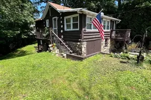 20 Wildwood St, West Milford Twp., NJ 07480 - Photo 2