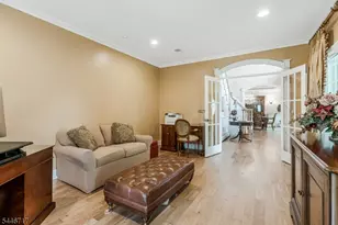 11 Monica Ct, Branchburg Township, NJ 08876 - Photo 8
