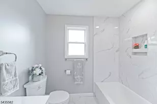 116 Bucknell Trail, Hopatcong, NJ 07843 - Photo 18